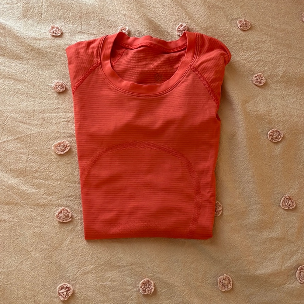 Lululemon Swiftly Tech Top